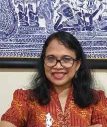 Wayan Suriastini