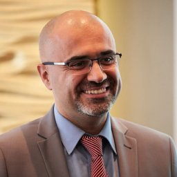 Ozgur Tan