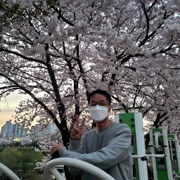 Wonjoo Lee