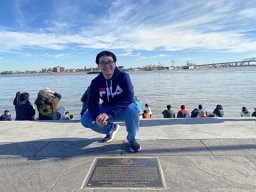 Mingren Shen