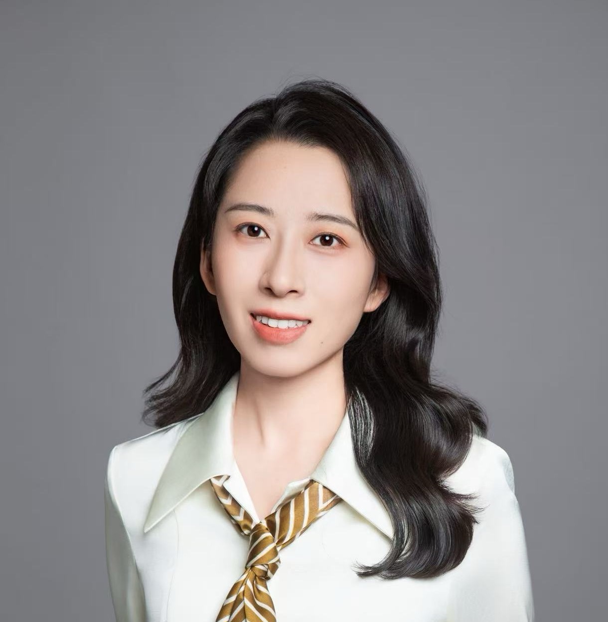 Junai Yang