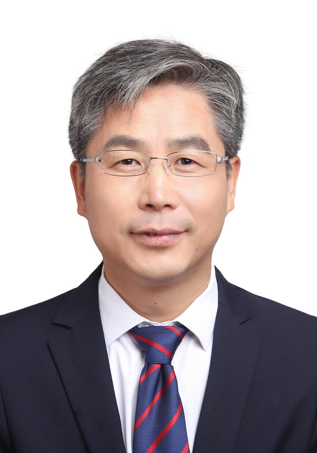 Ming Huang