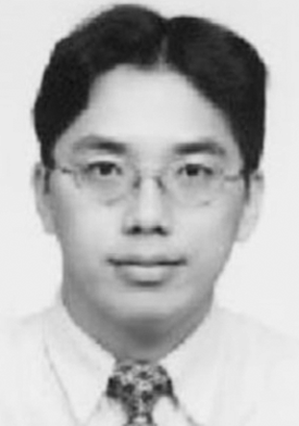 Jong-Ru Guo