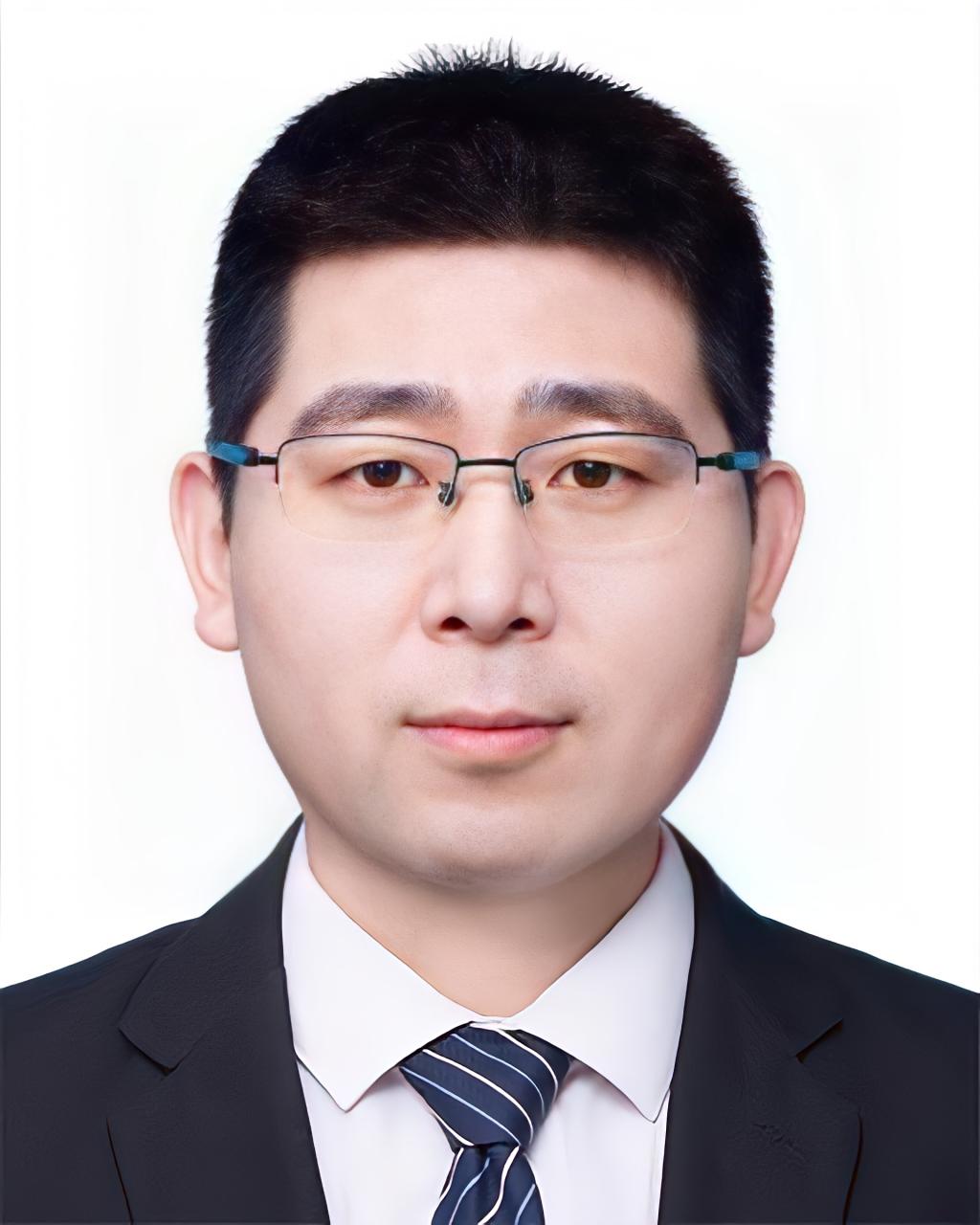 Zhifeng Shi