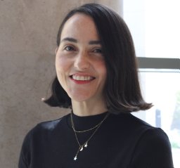 Maria D Martin