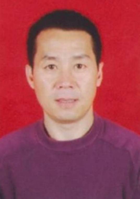 Xueyuan Li