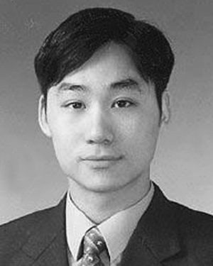 Jun-Ku Ahn