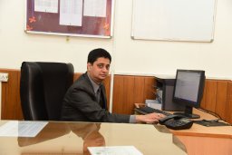 Manish Mahajan