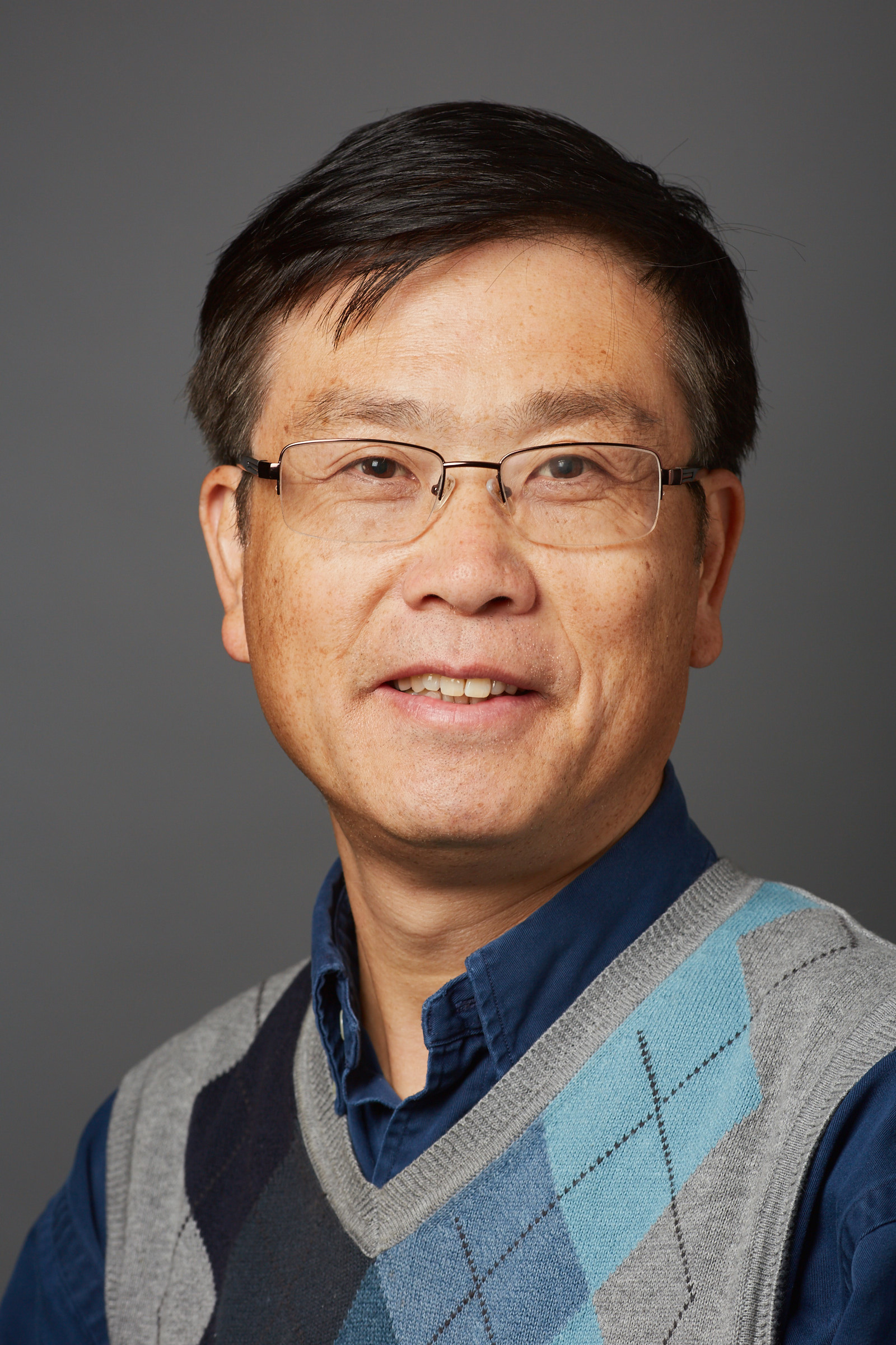 Xian-Man Zhang