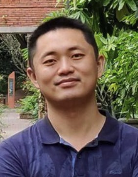 Xi Xiong