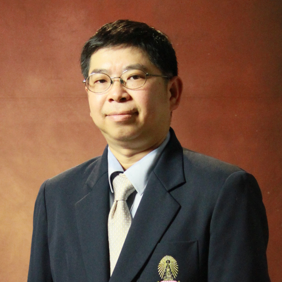 Tirayut Vilaivan