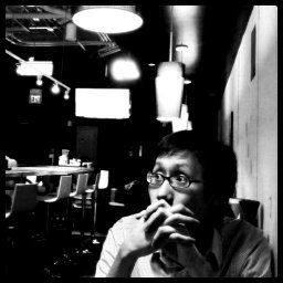 Yun Lee