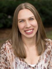 Suzanna Fay