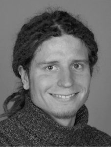 Janne M Hahne
