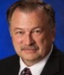 Clyde W. Holsapple