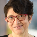 Laura J Mauro