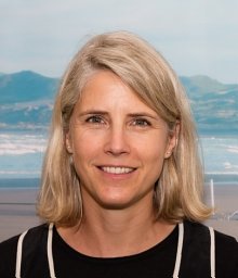 Karin R. Bryan