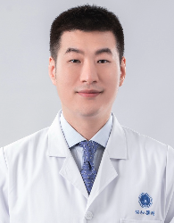 Xianzhe Liu