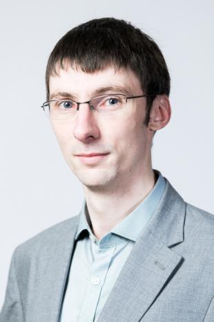 Kevin J Hanley