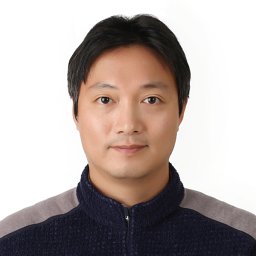 Kyung-Tae Kang