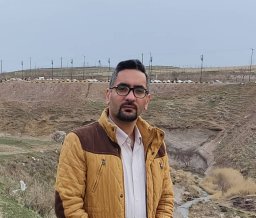 Bahman Ahadinezhad