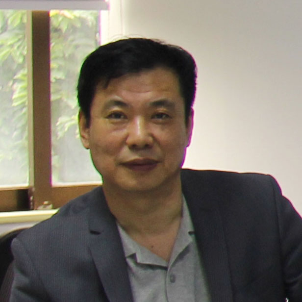 Yuezhong He