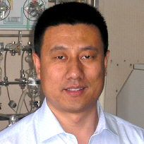 Zhonghua Li