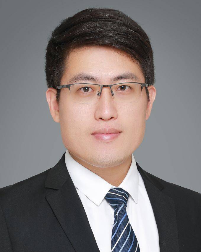 Yong-Kang Qiao
