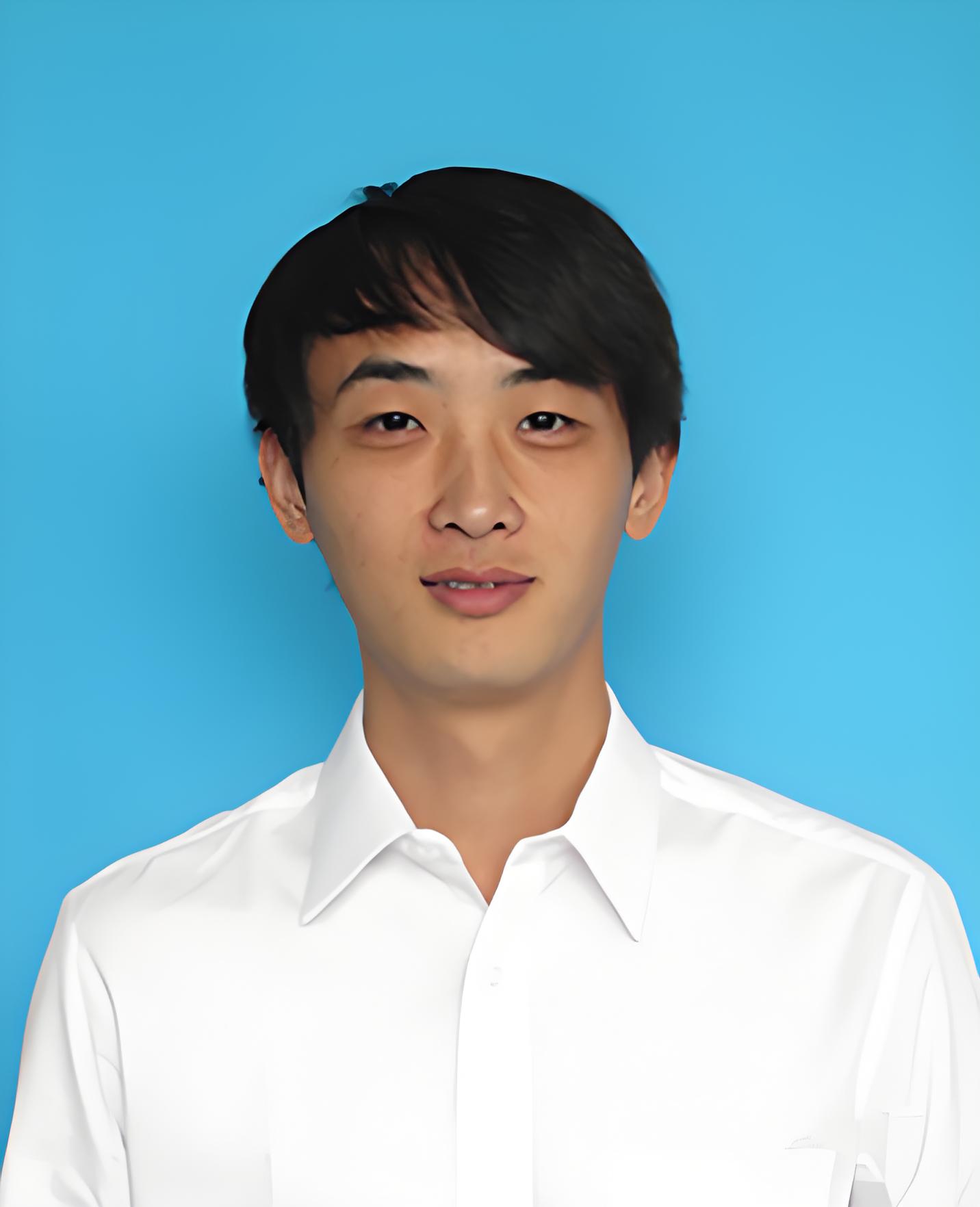 Enhui Zhang
