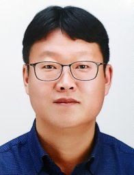 Jong-Yeol Lee