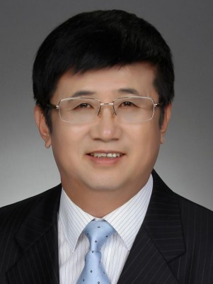 Dongjin Li