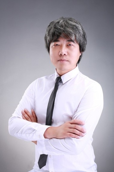 Ying Lu