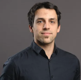 Carlos Areia