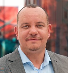 L. J. de Windt