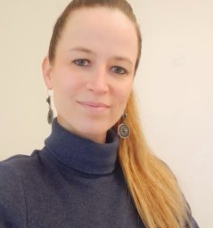 Laura R.V. Alencar