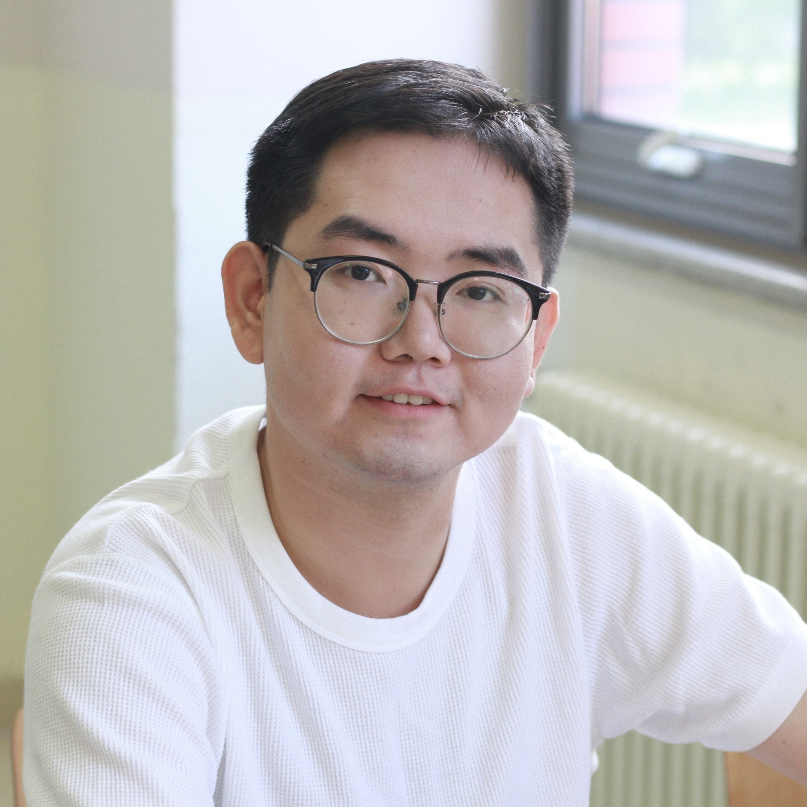 Mingfei Han