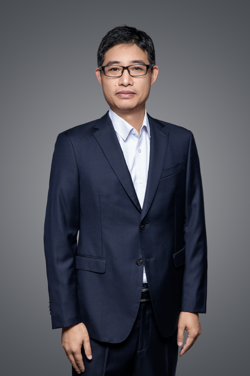Zhelin Li