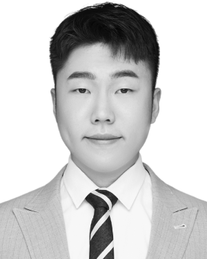 Xiaolong Shi