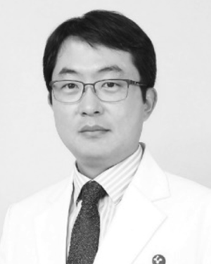 Yong Min Kim