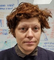Liz Hinde