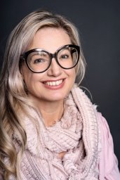 Kirsten Lambert