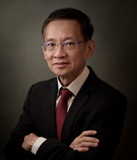 Tong-Earn Tay