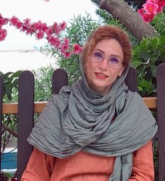 Leila Khalatbari