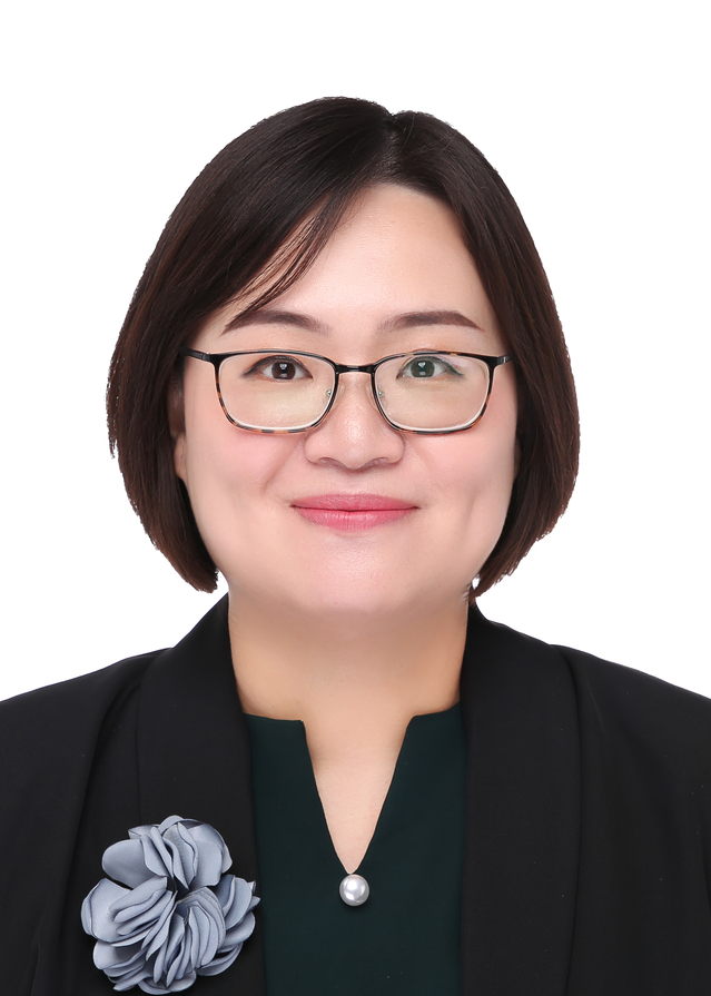 Menghong Hu