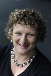 Karen Nelson
