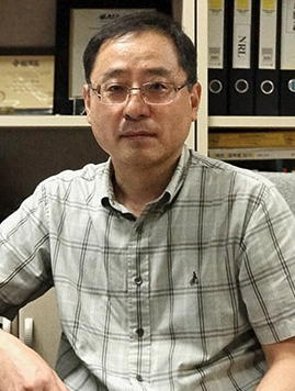 Youdan Kim
