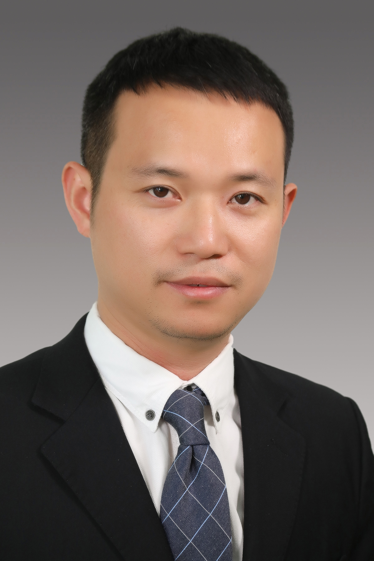 Guoyong Huang