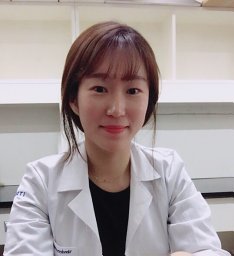 Kang Min Sil