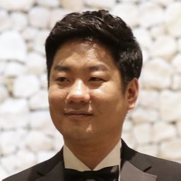 Changwoo Suh