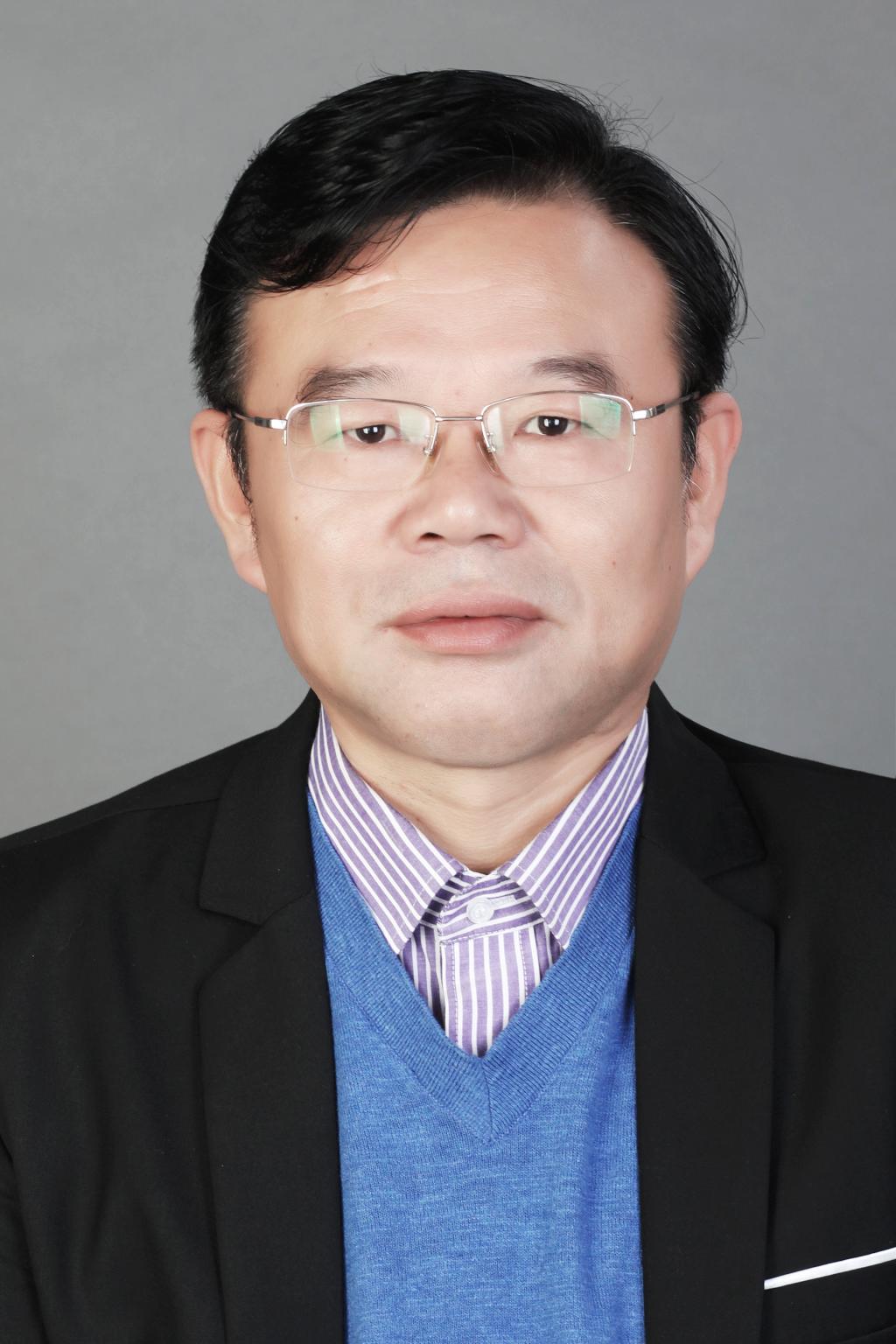 Chunjie Qi